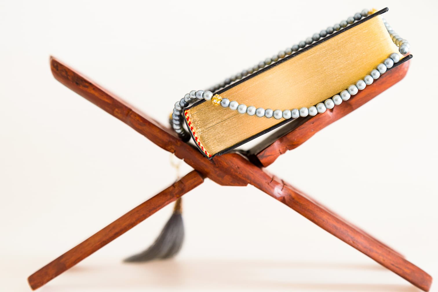 آداب و شرایط صحیح گرفتن استخاره گرفتن چیست؟